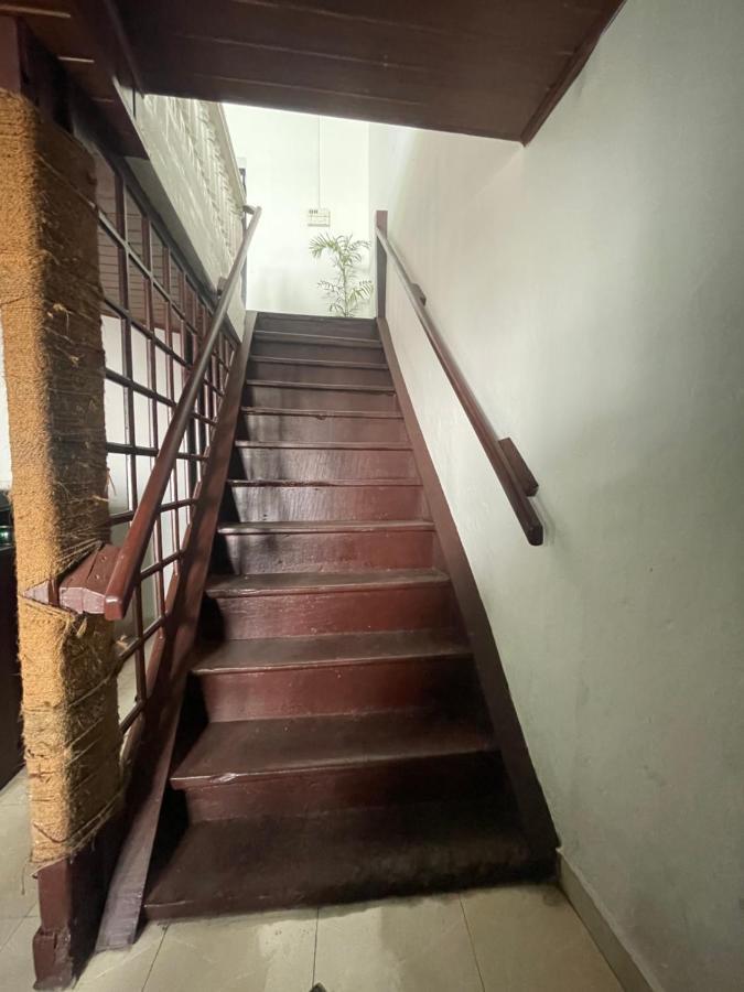 Bunk House Fort Kochi Buitenkant foto